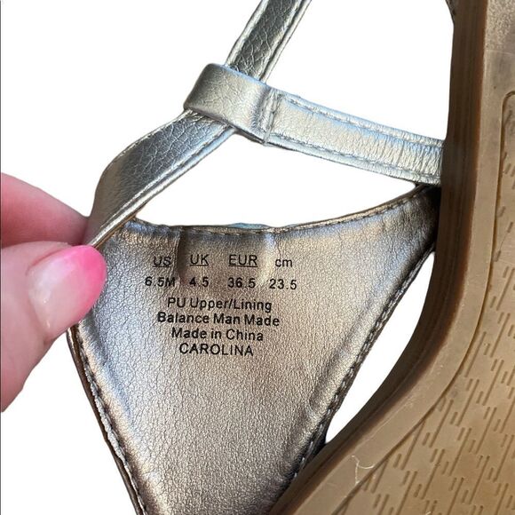 Circus by Sam Edelman “Carolina” Flat Sandal Silver Size 6.5 - Picture 7 of 8